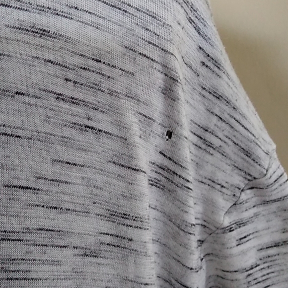 Express Mesh Cut Out Crop Top - Picture 6 of 6